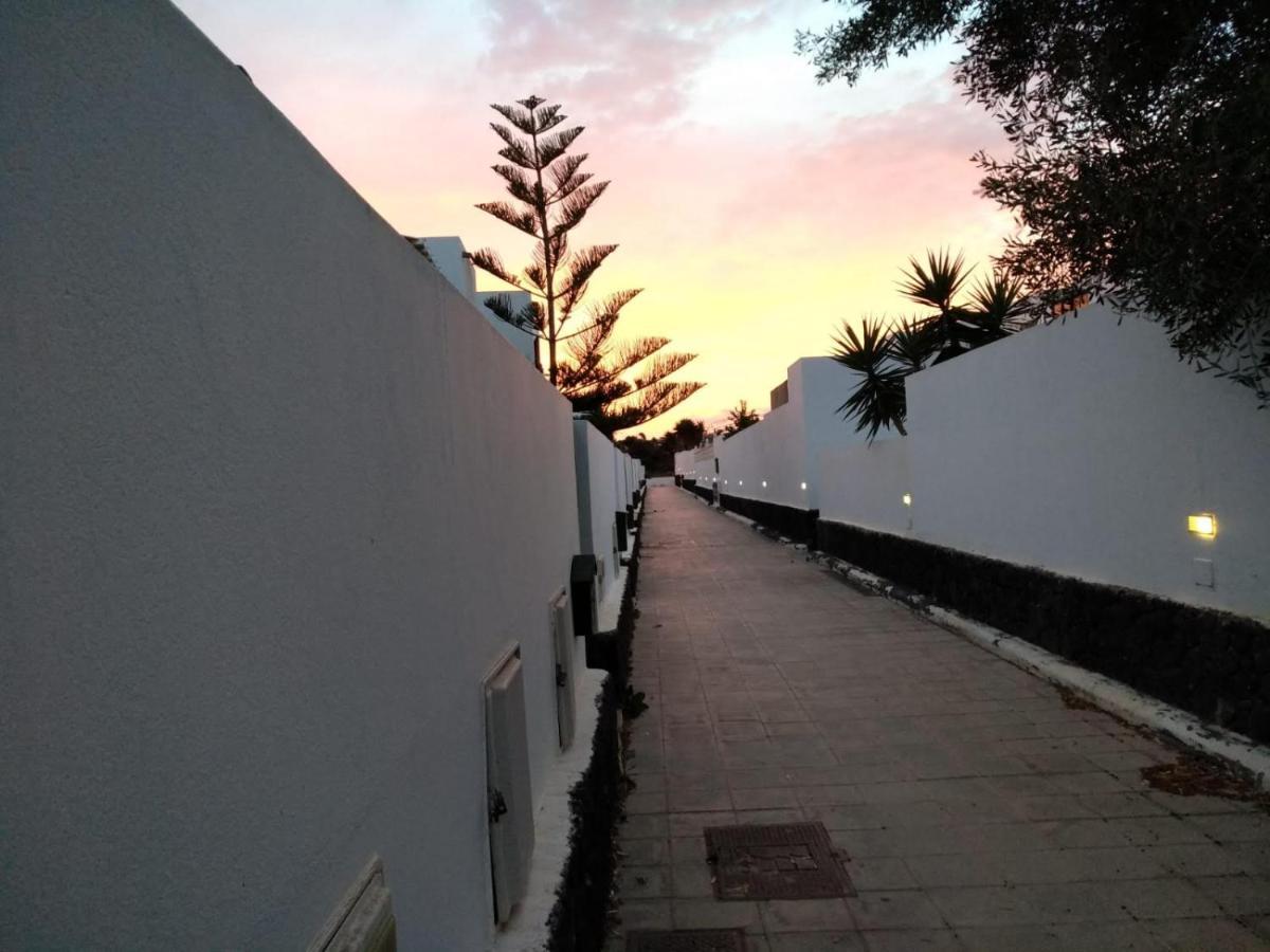 Casa Palmeras Costa Villa Costa Teguise Exteriör bild